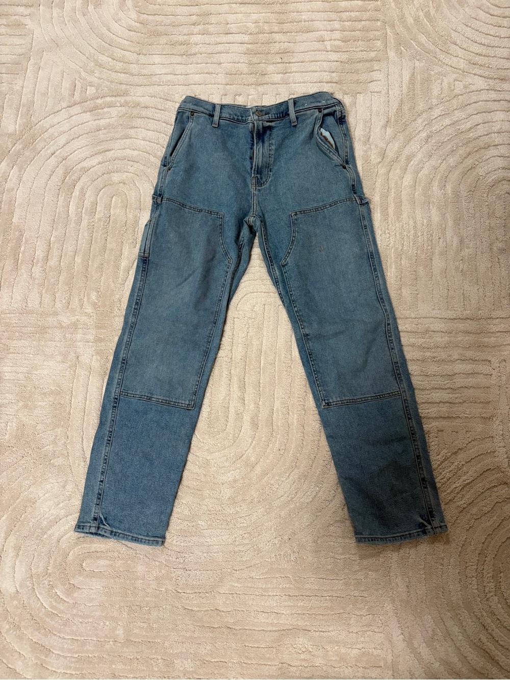 Hollister Men's Relaxed Carpenter Jeans in Mid Blue